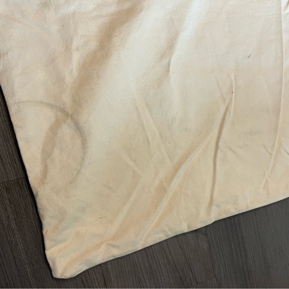 Pottery Barn Neutral Tan 100% Cotton Canvas Drawstring Laundry Bag Dorm Large - Picture 2 of 11